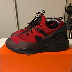 Nike Huarache Utility